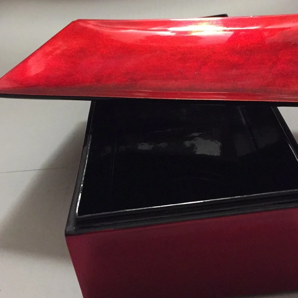 BOX AND TRAY SET Iridescent red lacquered 11” box & 9.75” tray festive holiday